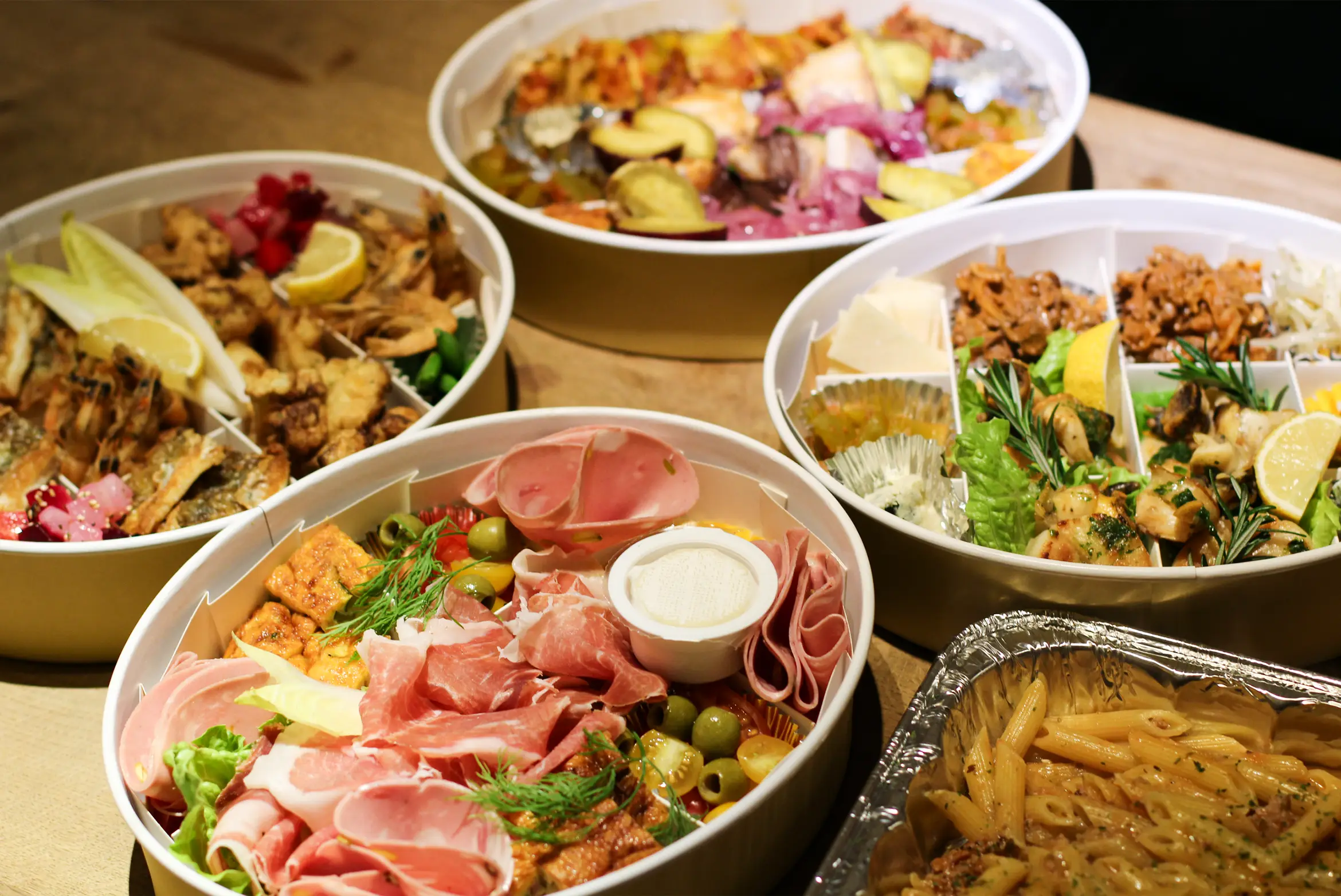 ラ・ピーニャオードブル